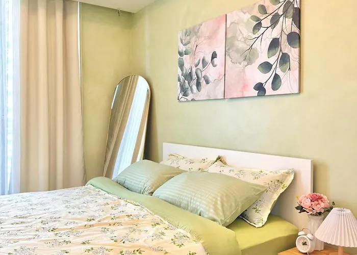 1br With Pool View Near Naia Long Ready * Manila