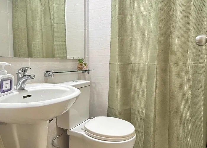 1br With Pool View Near Naia Long Ready Manila