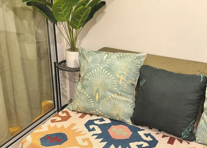 1br With Pool View Near Naia Long Ready * Manila